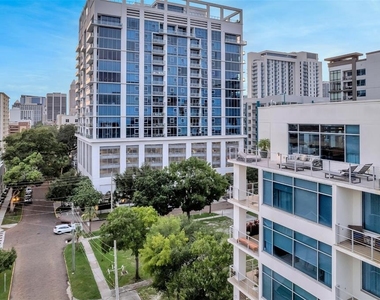 525 E Jackson Street - Photo Thumbnail 5