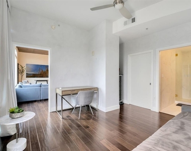 525 E Jackson Street - Photo Thumbnail 13