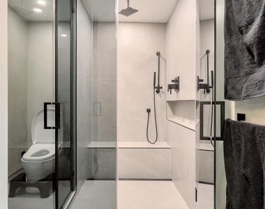 525 E Jackson Street - Photo Thumbnail 21