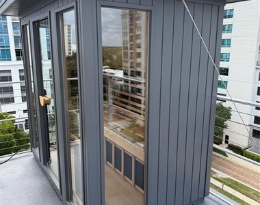 525 E Jackson Street - Photo Thumbnail 46