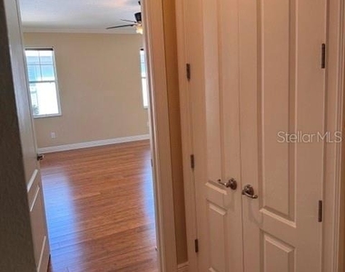 6803 Lockington Court - Photo Thumbnail 23