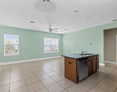 8455 Laureate Boulevard - Photo Thumbnail 8