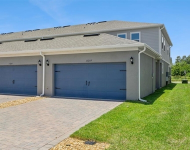 13253 Peaceful Melody Drive - Photo Thumbnail 31