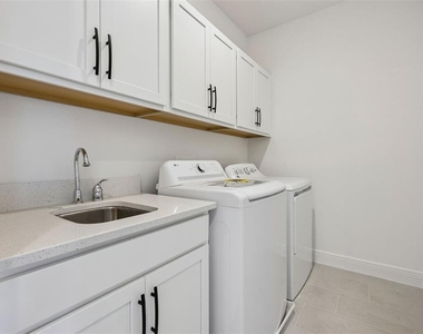 13253 Peaceful Melody Drive - Photo Thumbnail 16