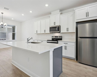 13253 Peaceful Melody Drive - Photo Thumbnail 9