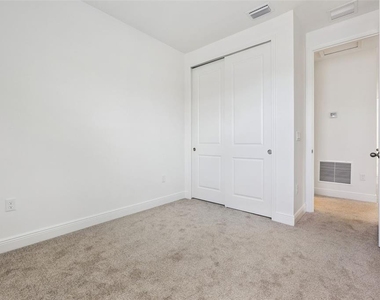 13253 Peaceful Melody Drive - Photo Thumbnail 24