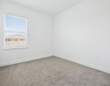 13253 Peaceful Melody Drive - Photo Thumbnail 25
