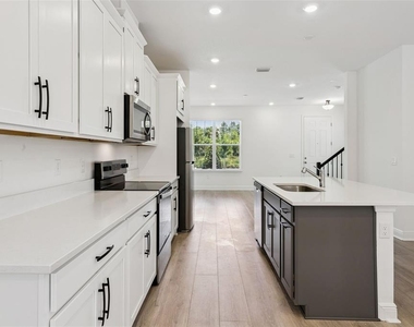 13253 Peaceful Melody Drive - Photo Thumbnail 8