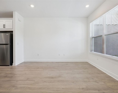 13253 Peaceful Melody Drive - Photo Thumbnail 6