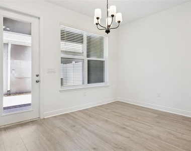 13253 Peaceful Melody Drive - Photo Thumbnail 14