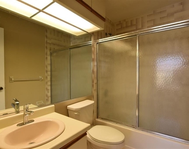3374 Cedar Springs Place - Photo Thumbnail 14