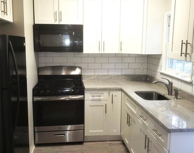 2259 2nd Ave N - Photo Thumbnail 1