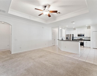 5007 River Gem Avenue - Photo Thumbnail 6