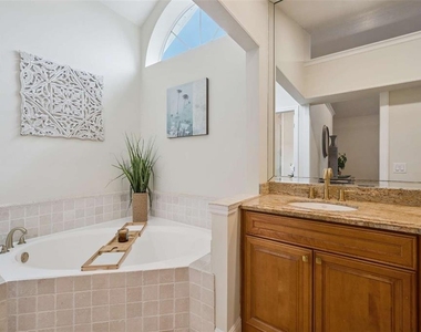 4571 Kawilla Crest Place - Photo Thumbnail 26