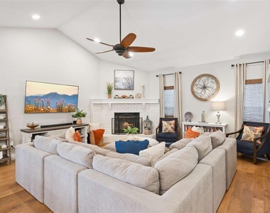 4571 Kawilla Crest Place - Photo Thumbnail 7