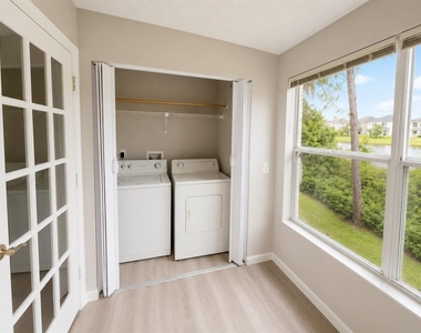 5160 Conroy Road - Photo Thumbnail 4