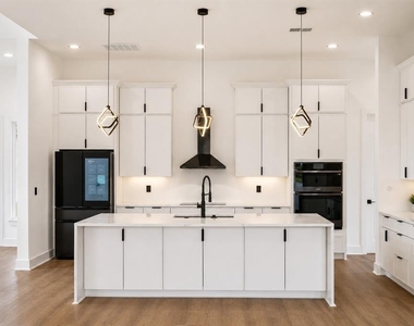 156 Caladium Avenue - Photo Thumbnail 9