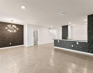 12460 Bowes Branch Road - Photo Thumbnail 5