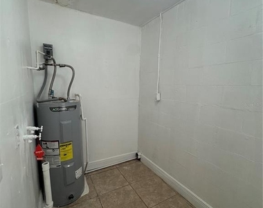 930 Emerald Drive - Photo Thumbnail 15