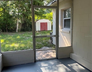 930 Emerald Drive - Photo Thumbnail 16