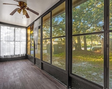 411 Sheoah Boulevard - Photo Thumbnail 8