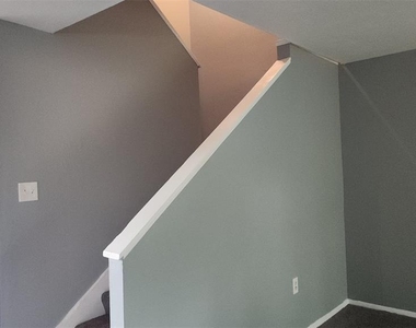 1818 Warringwood Drive - Photo Thumbnail 11