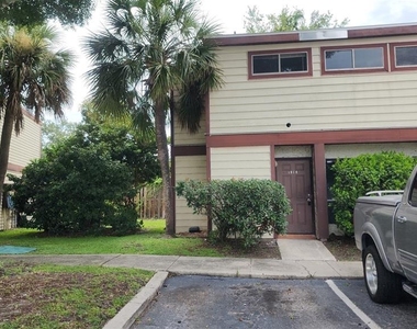 1818 Warringwood Drive - Photo Thumbnail 32