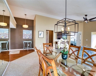 831 Harrington Lake Lane - Photo Thumbnail 8