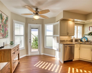 831 Harrington Lake Lane - Photo Thumbnail 6