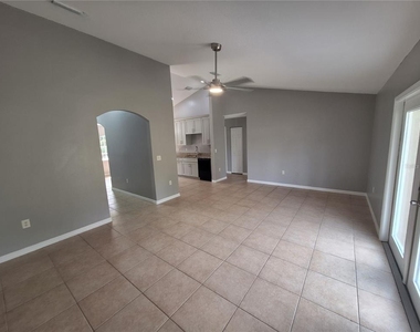 1220 Waycross Street - Photo Thumbnail 9