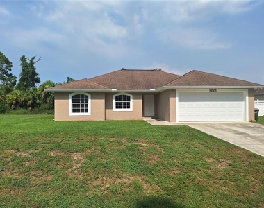 1220 Waycross Street - Photo Thumbnail 1