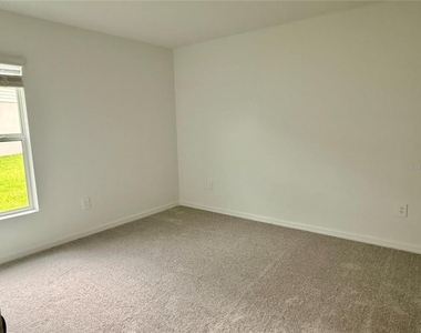 869 Hour Glass Rd - Photo Thumbnail 11