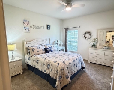802 Eagle Pond Drive - Photo Thumbnail 10