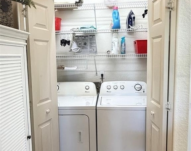 802 Eagle Pond Drive - Photo Thumbnail 9