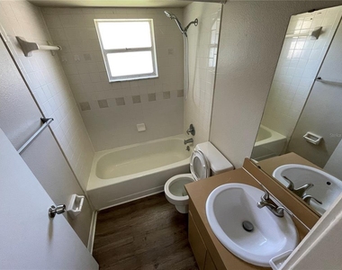 750 Zella Lane - Photo Thumbnail 9