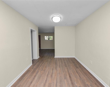 1112 N Pennsylvania Avenue - Photo Thumbnail 22