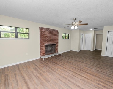 1112 N Pennsylvania Avenue - Photo Thumbnail 12