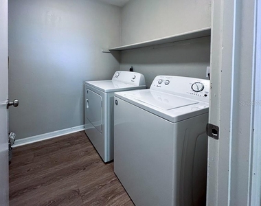 7420 Sw 42nd Place - Photo Thumbnail 5
