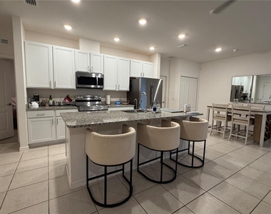 2136 Nw 248th Way - Photo Thumbnail 3