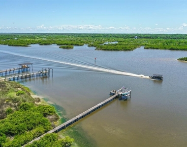 644 Riverview Road - Photo Thumbnail 2