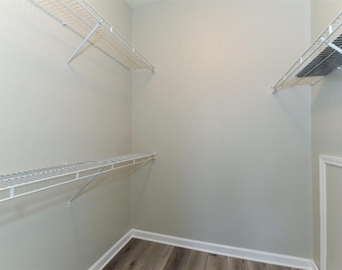 4802 51st Street W - Photo Thumbnail 7