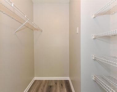 4802 51st Street W - Photo Thumbnail 13