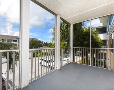 4802 51st Street W - Photo Thumbnail 17