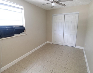 712 67th Avenue W - Photo Thumbnail 11