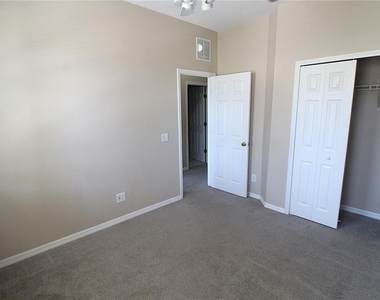 4011 Burlwood Road - Photo Thumbnail 10