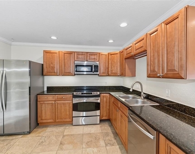 2220 Bahia Vista Street - Photo Thumbnail 7