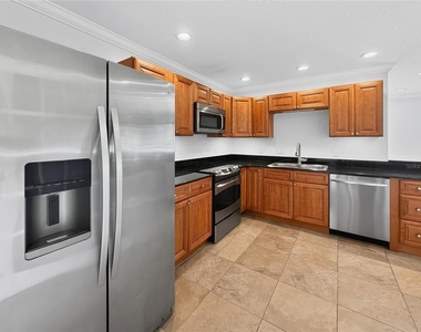 2220 Bahia Vista Street - Photo Thumbnail 8