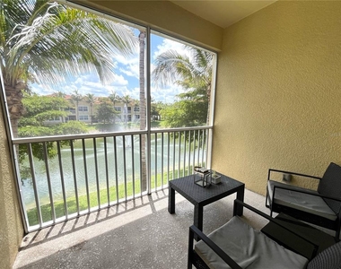 137 Navigation Circle - Photo Thumbnail 20