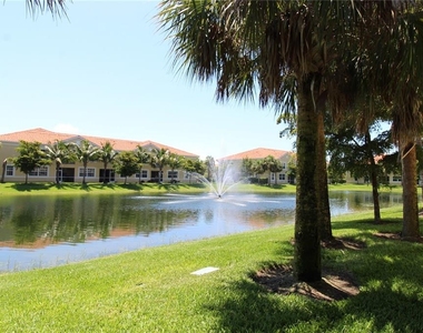 137 Navigation Circle - Photo Thumbnail 25