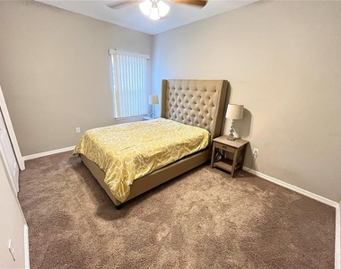 137 Navigation Circle - Photo Thumbnail 13